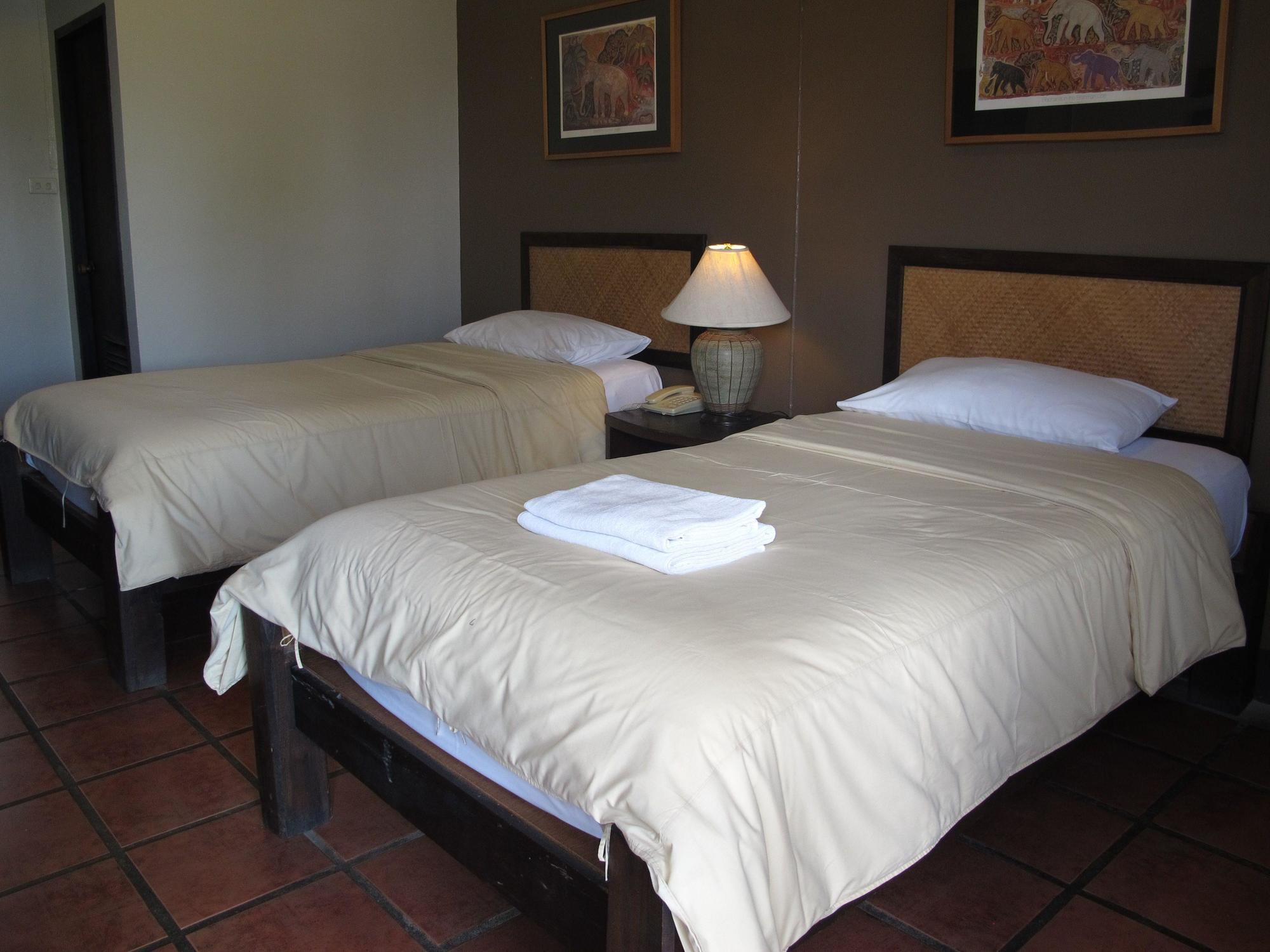 Baan Warabordee Hotel Chiang Rai Bagian luar foto